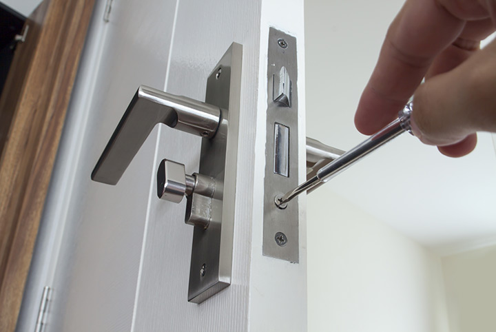 Our local locksmiths are able to repair and install door locks for properties in Stratford and the local area.